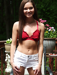 Lustrous CHEEKS relating to